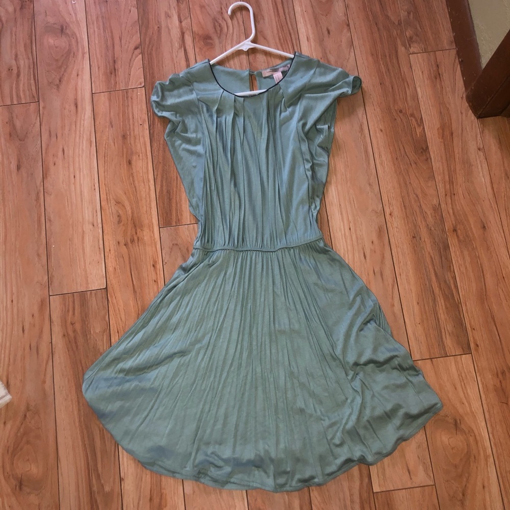 Green dress